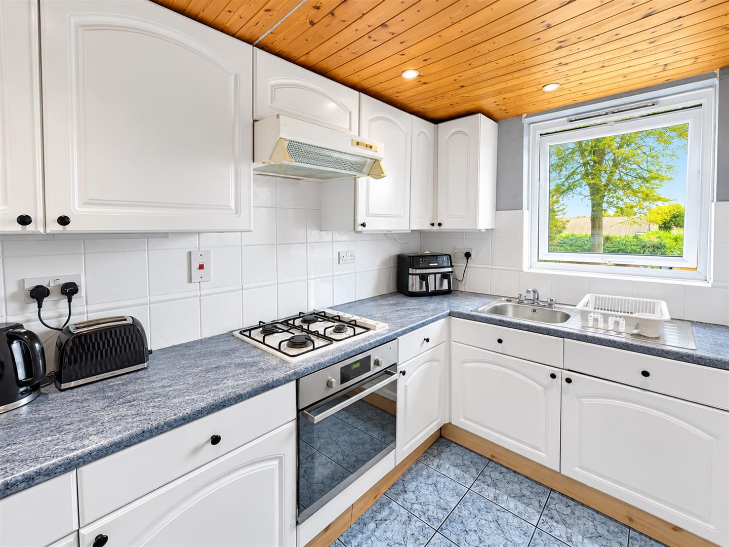 61 Stanley Road, Carshalton